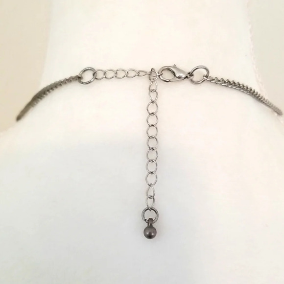 Bohemian Silver Chevron and Chain Necklace - Picture 3 of 3